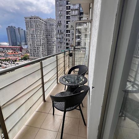 Batumi Center 3 Rooms City Side Exterior photo