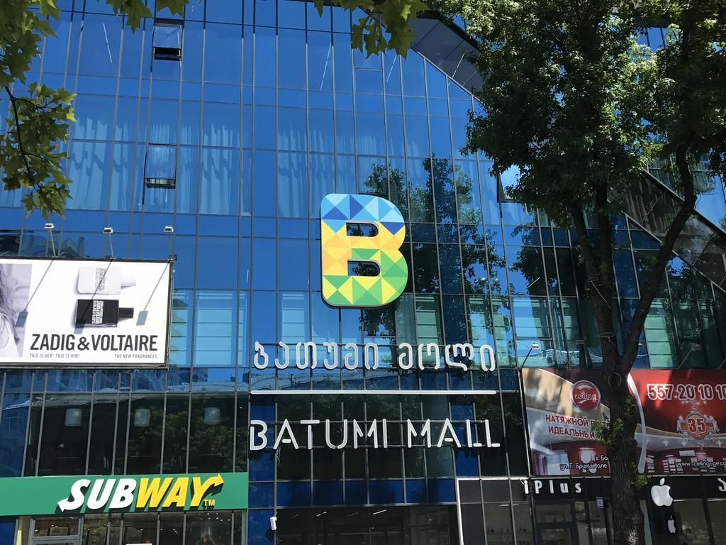 Batumi Center 3 Rooms City Side Exterior photo